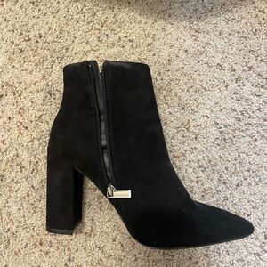 Elegant Black Suede-like Ankle Boots
